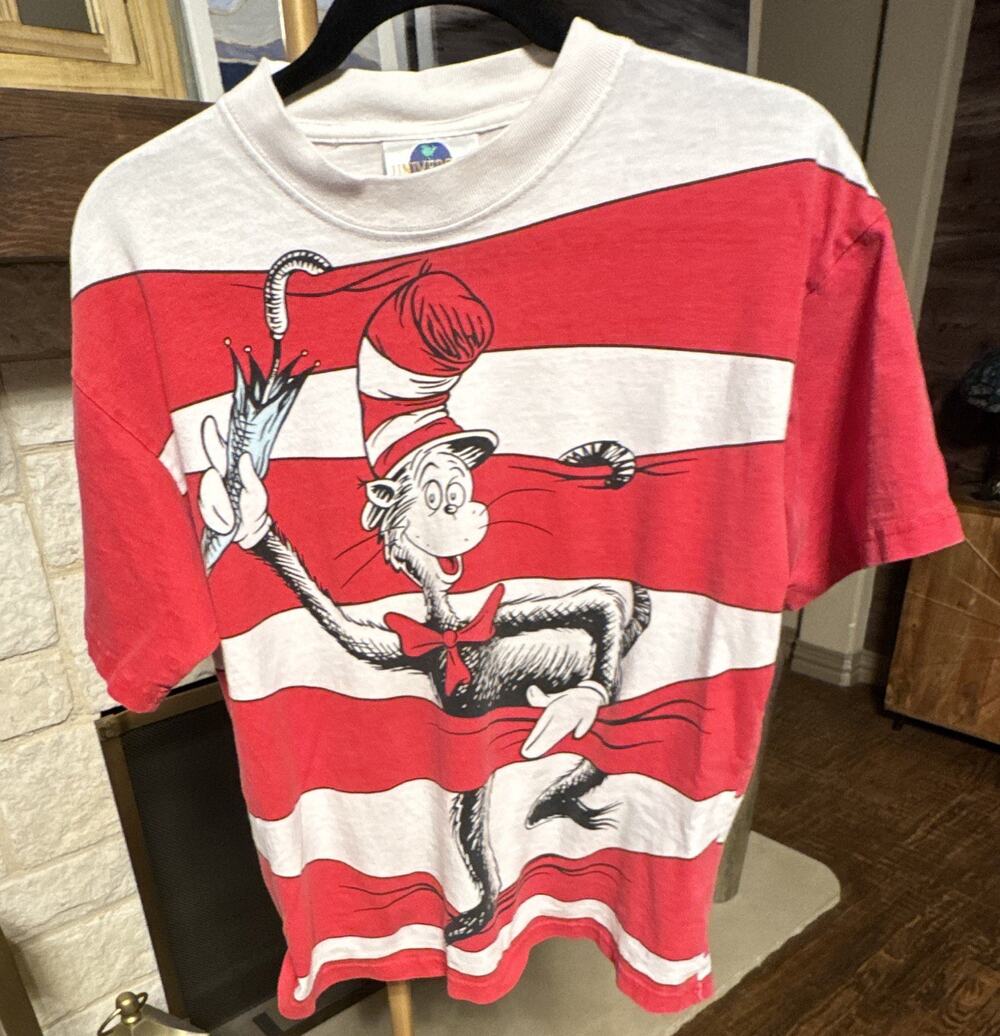Vintage 90s Dr Seuss Cat In The Hat AOP T Shirt Size M Universal Studios Striped